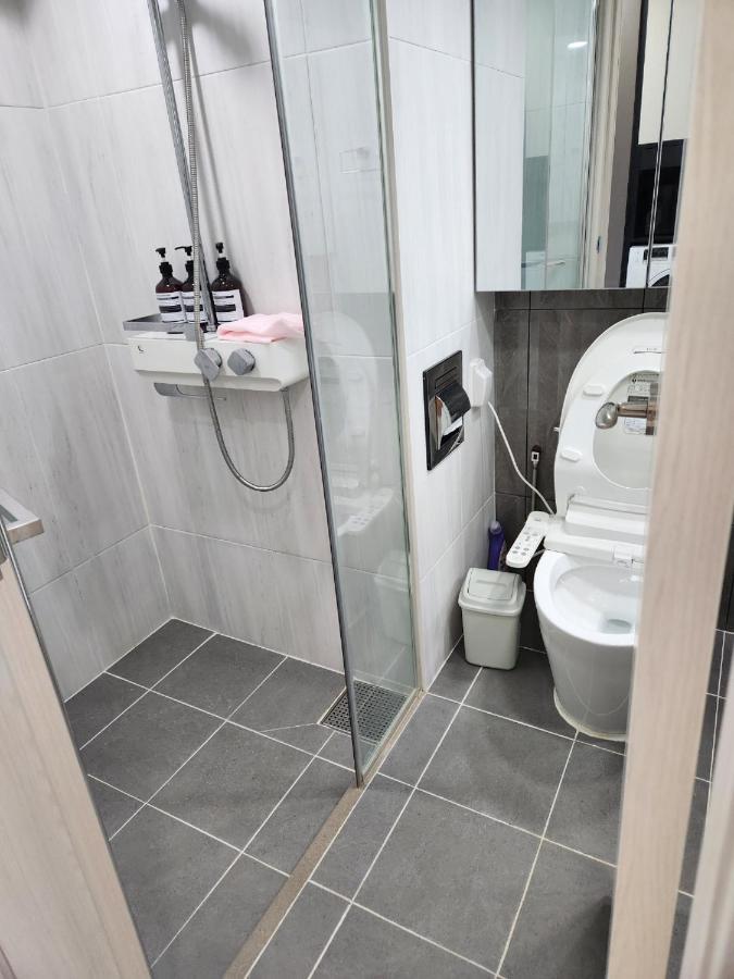 Daegu Star B&B Dsr Hotel Lily Guestroom 外观 照片