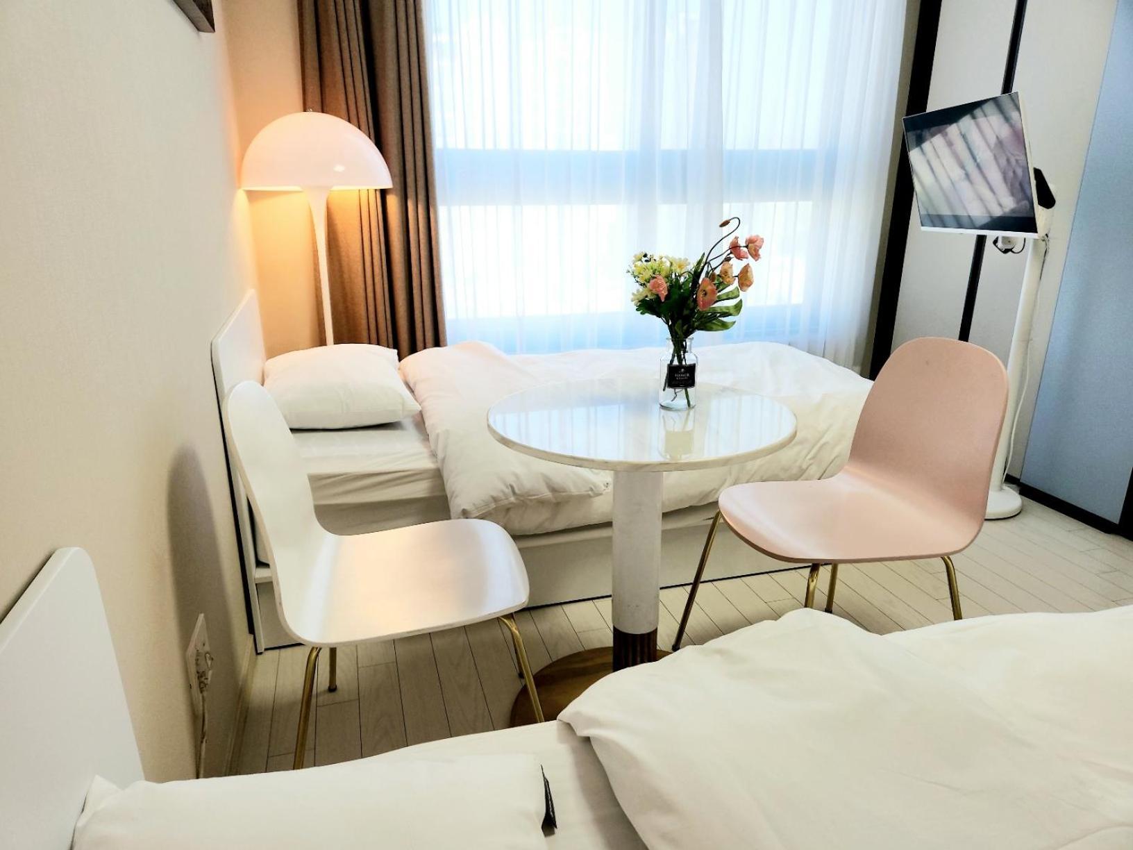 Daegu Star B&B Dsr Hotel Lily Guestroom 客房 照片