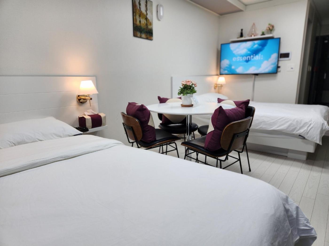 Daegu Star B&B Dsr Hotel Lily Guestroom 外观 照片