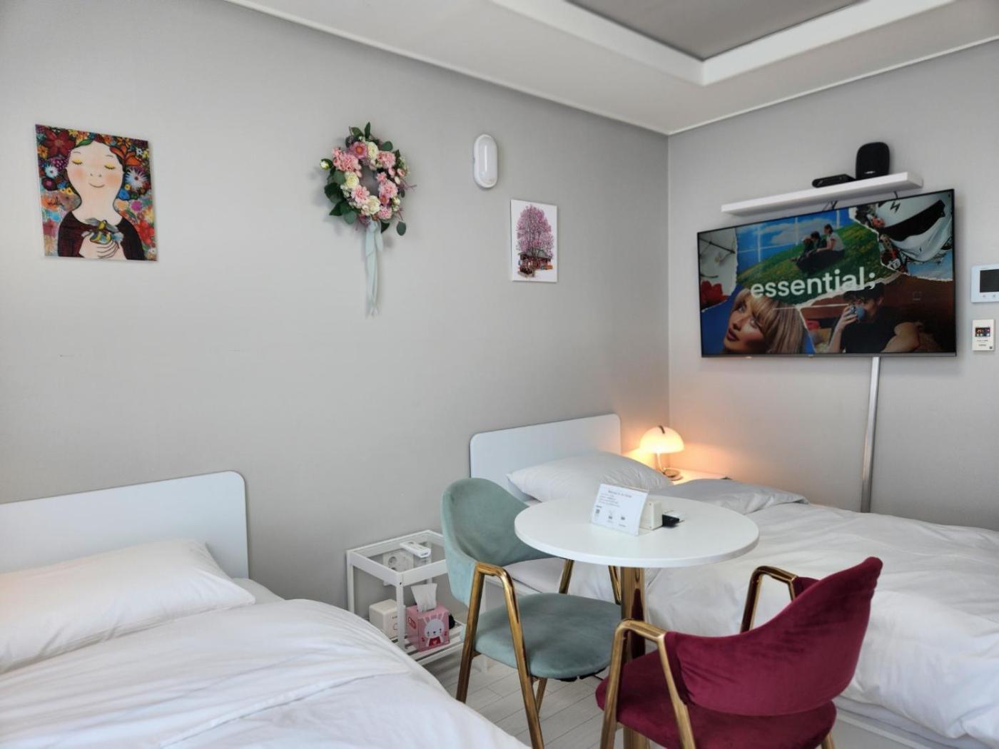 Daegu Star B&B Dsr Hotel Lily Guestroom 外观 照片