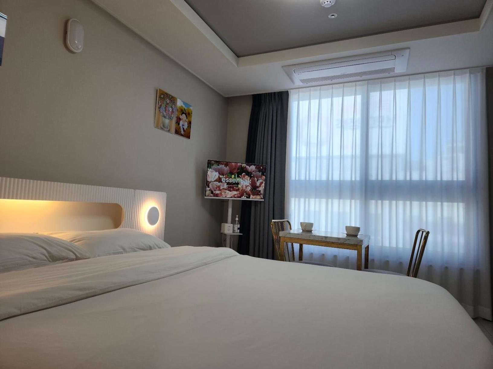 Daegu Star B&B Dsr Hotel Lily Guestroom 外观 照片