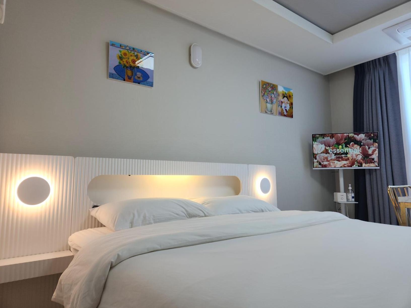 Daegu Star B&B Dsr Hotel Lily Guestroom 外观 照片